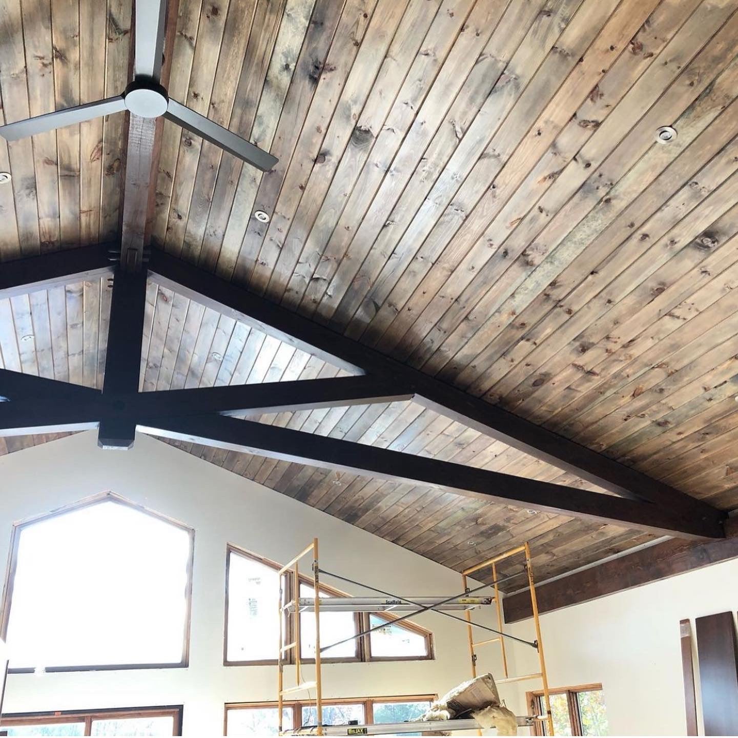 AGED BARREL Reactive Wood Stain